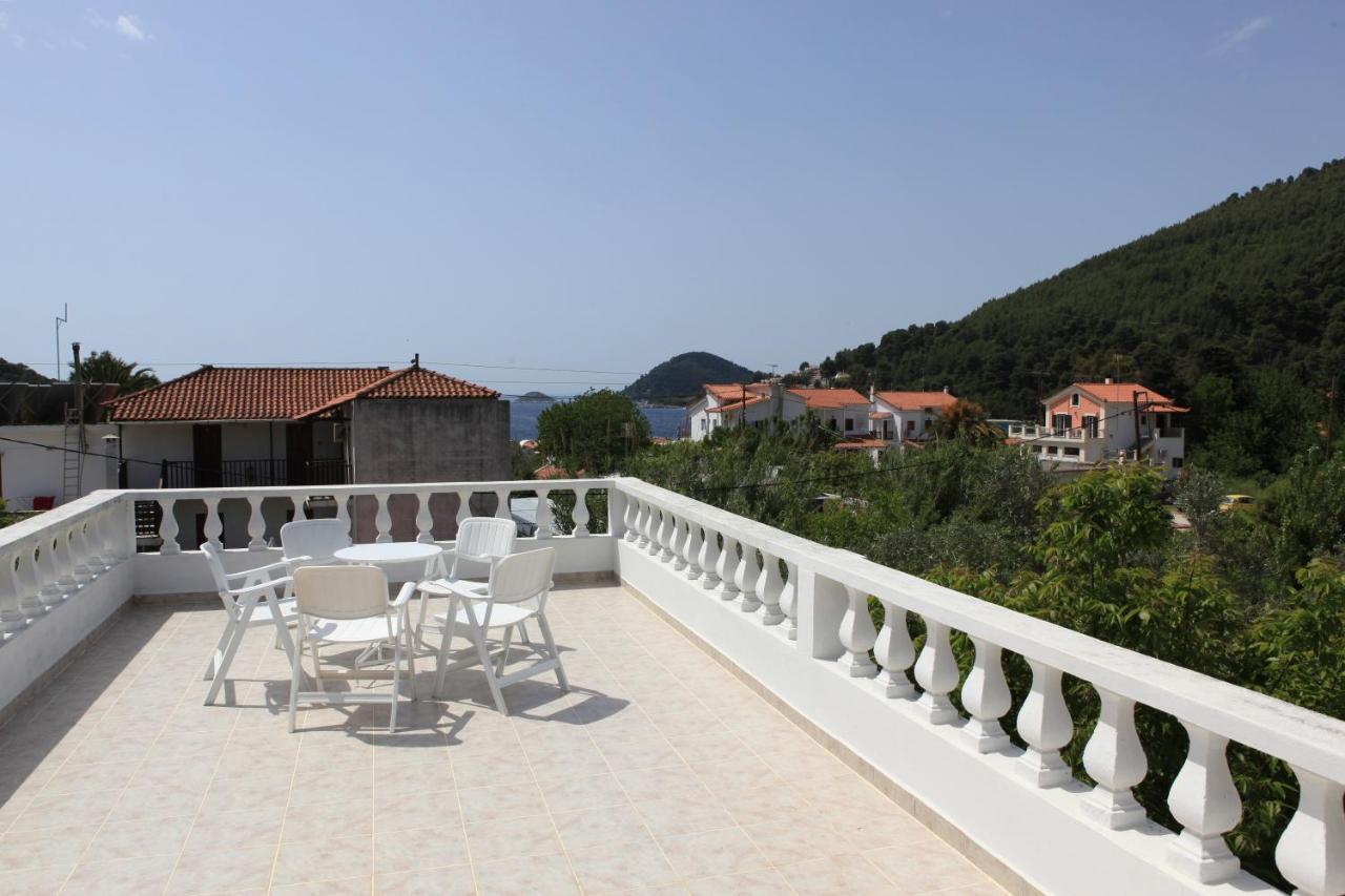 O Pyrgos Accommodations Panormos  Экстерьер фото
