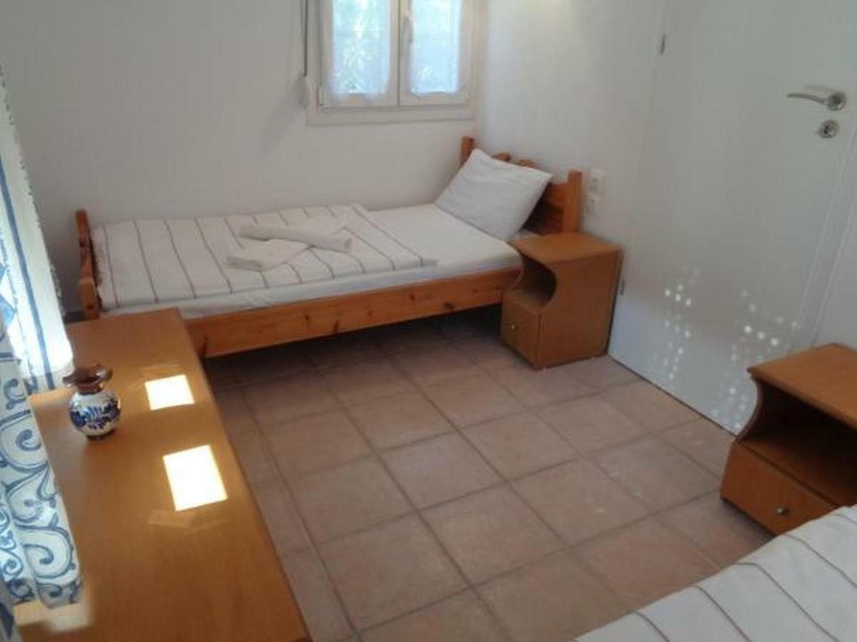 O Pyrgos Accommodations Panormos  Экстерьер фото
